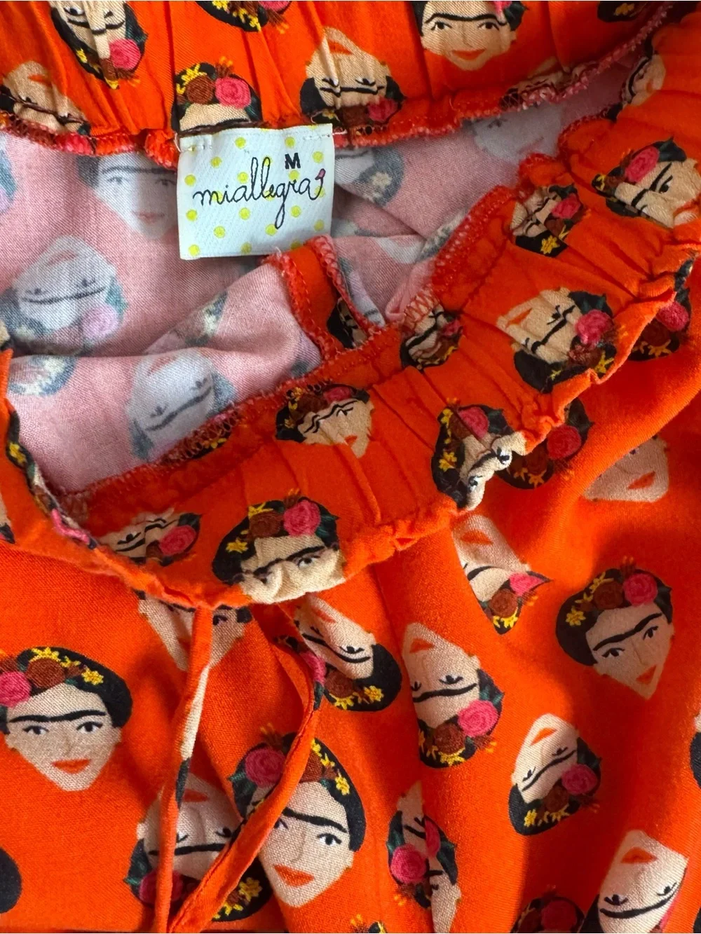 Miallegra‎ Frida Kahlo Lightweight Pajama Set - Picture 10 of 12